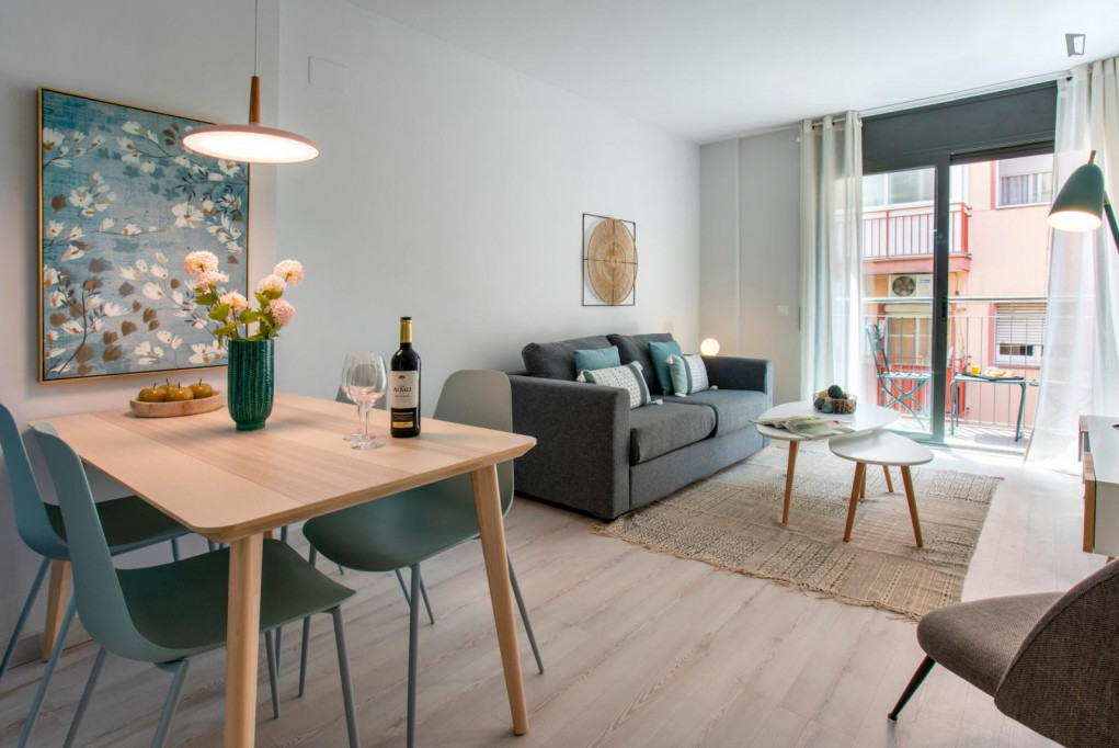 Chic 2-bedroom apartment in L'Hospitalet de Llobregat - Barcelone - chambre - ImmoJeune
