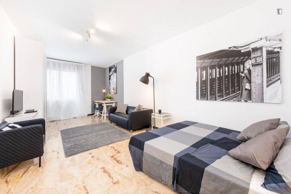 Pleasant double bedroom near Parco Fornace Morandi Room D - Padova - chambre - ImmoJeune