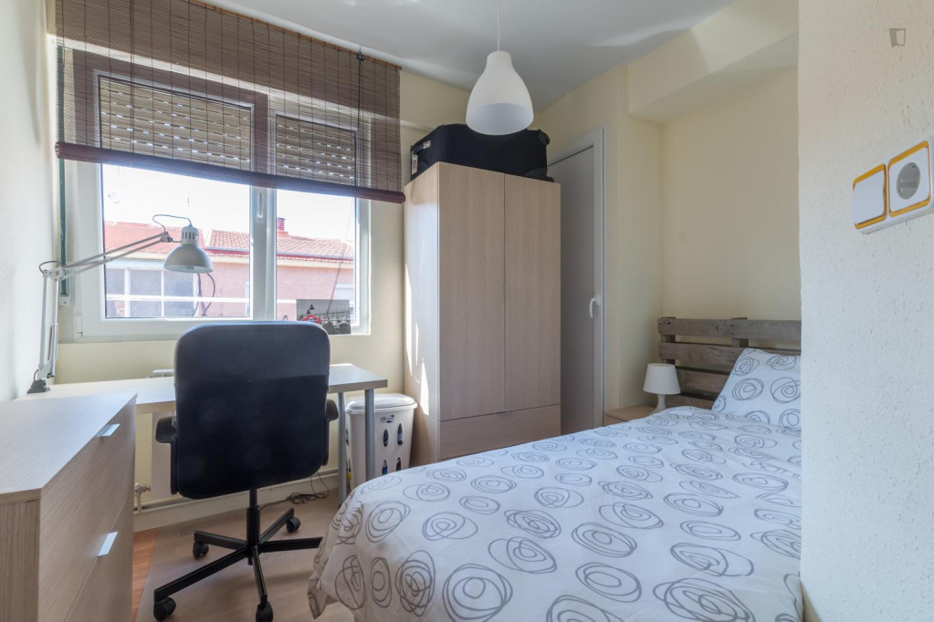 Very nice single bedroom in the Getafe district - Madrid - chambre - ImmoJeune