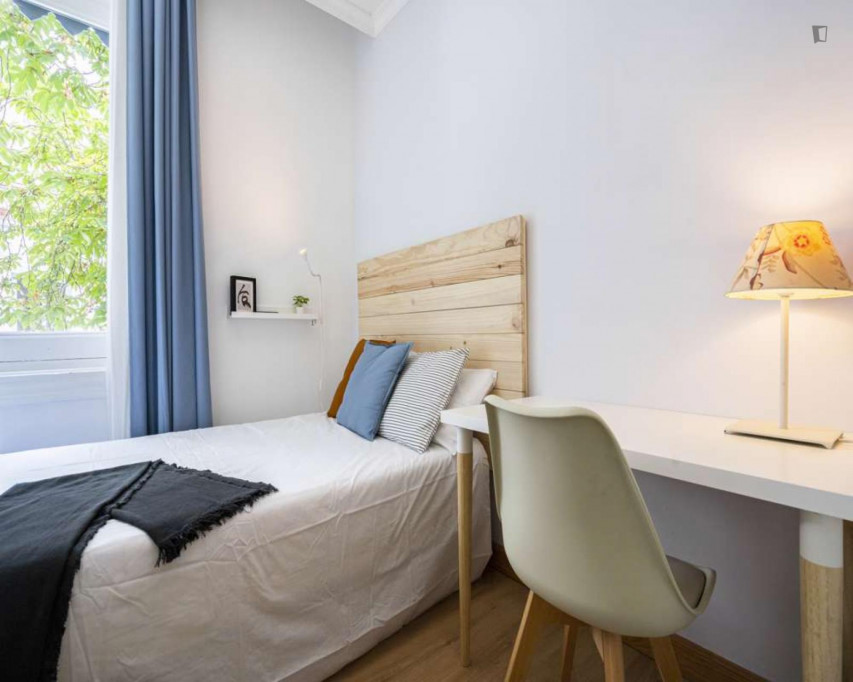 Very cosy single ensuite bedroom in Chueca - Madrid - chambre - ImmoJeune