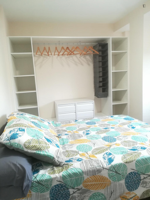 Double bedroom near universidad de valencia campus burjassot - Valence - chambre - ImmoJeune