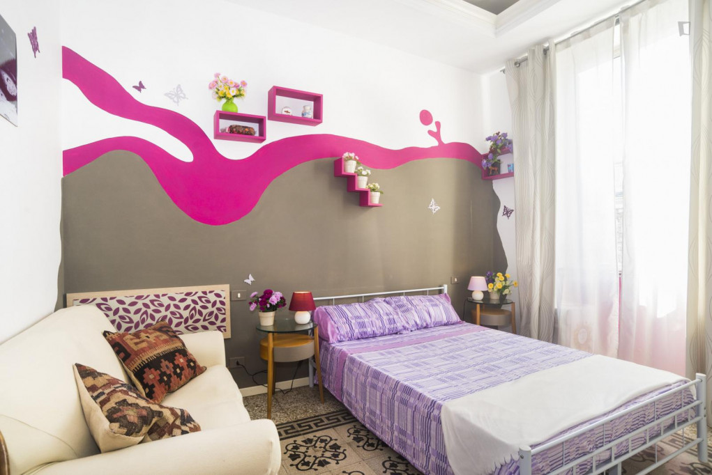 Modern and very nice 2-bedroom apartment near the Policlinico metro - Rome - chambre - ImmoJeune