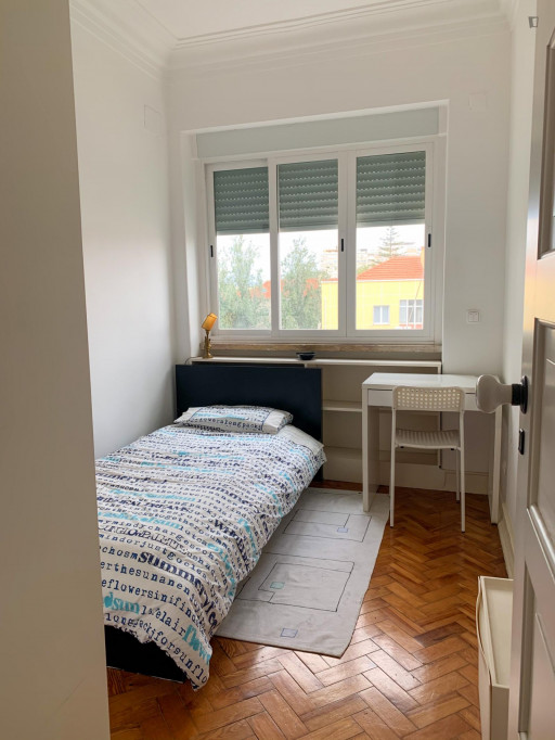 Single bedroom close to Roma metro station and Cidade Universitária - Lisbonne - chambre - ImmoJeune