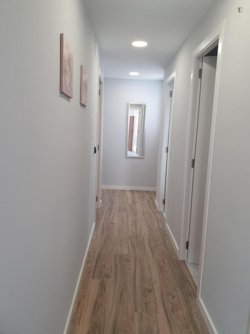 Sunny 3-bedroom apartment in L'Amistat