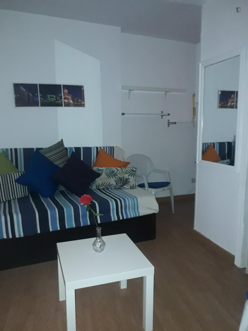 Nice studio near Universidad Camilo José Cela - Madrid - chambre - ImmoJeune