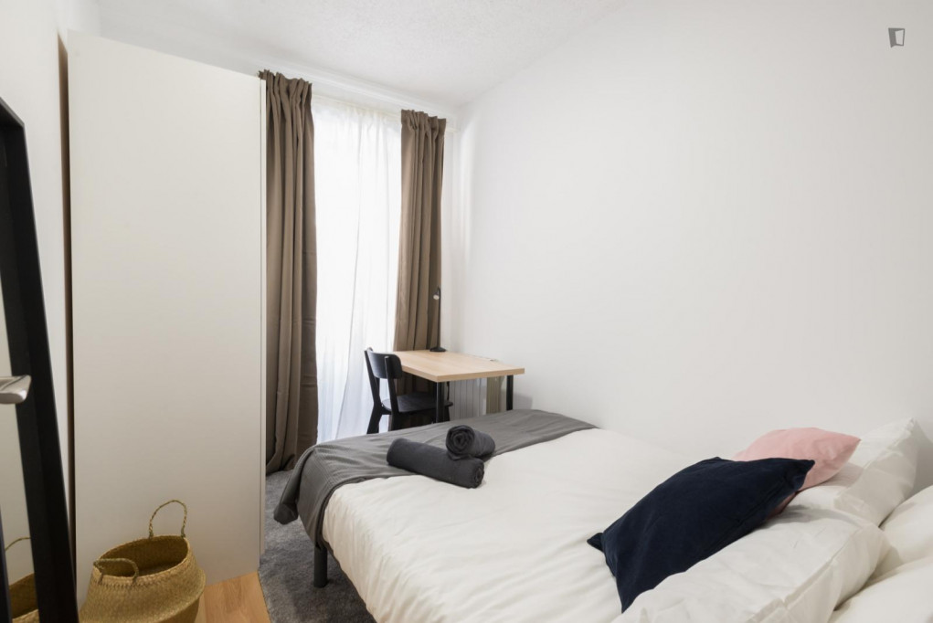 Comfy single bedroom near the Sevilla metro - Madrid - chambre - ImmoJeune
