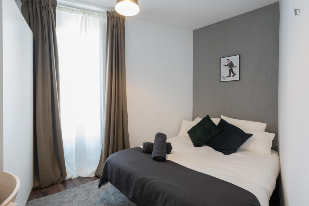 Bright single bedroom in the city center - Madrid - chambre - ImmoJeune