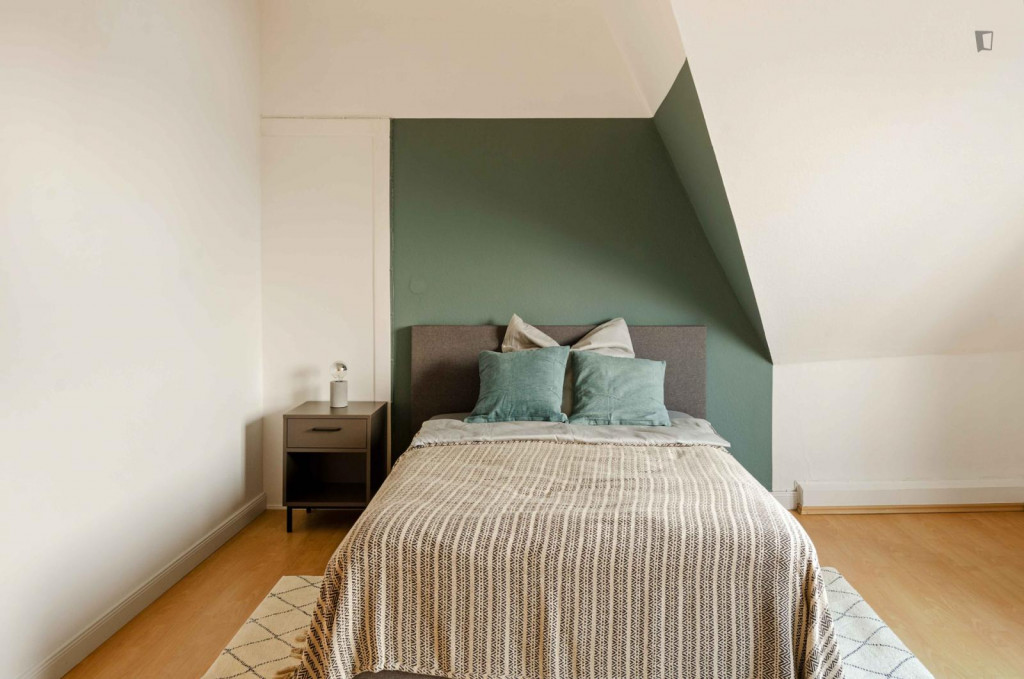 Cozy double bedroom in Harvestehude - Hamburg - chambre - ImmoJeune