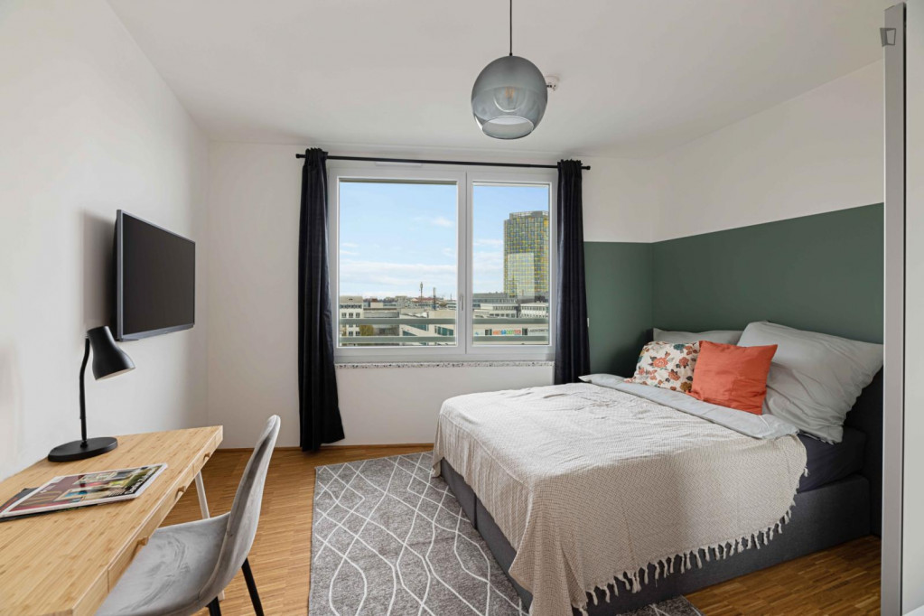 Stunning double bedroom in Sendling-Westpark - Munich - chambre - ImmoJeune