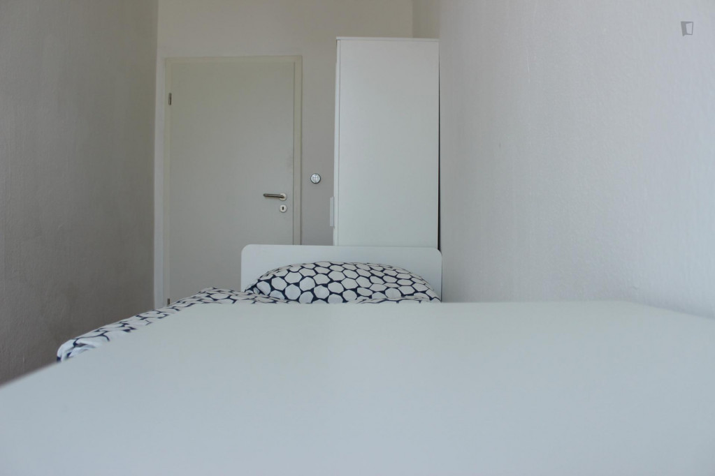 Nice single bedroom in Neukölln