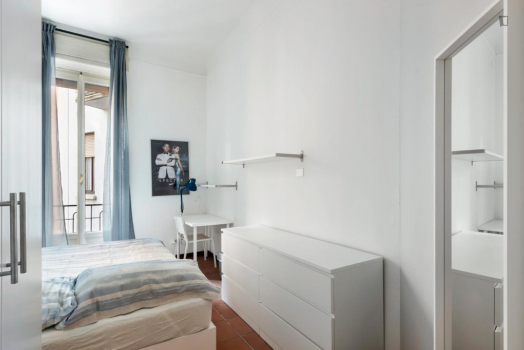 Charming double bedroom near Università degli Studi di Milano - Milan - chambre - ImmoJeune