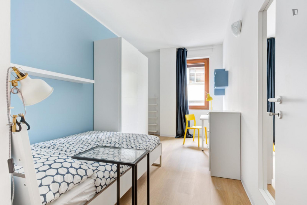 Pleasant single bedroom close to Università Cattolica - Milan - chambre - ImmoJeune