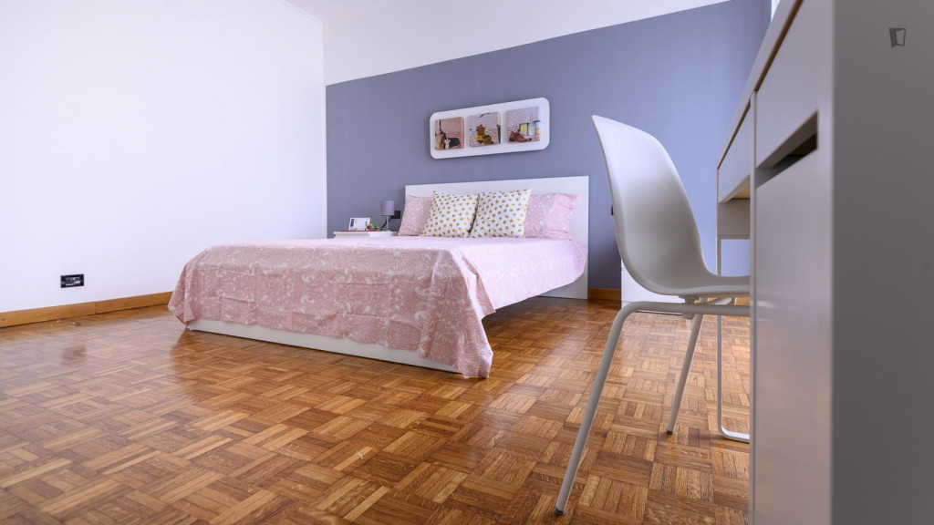 Cozy double bedroom near P.le Lagosta tram stop - Milan - chambre - ImmoJeune