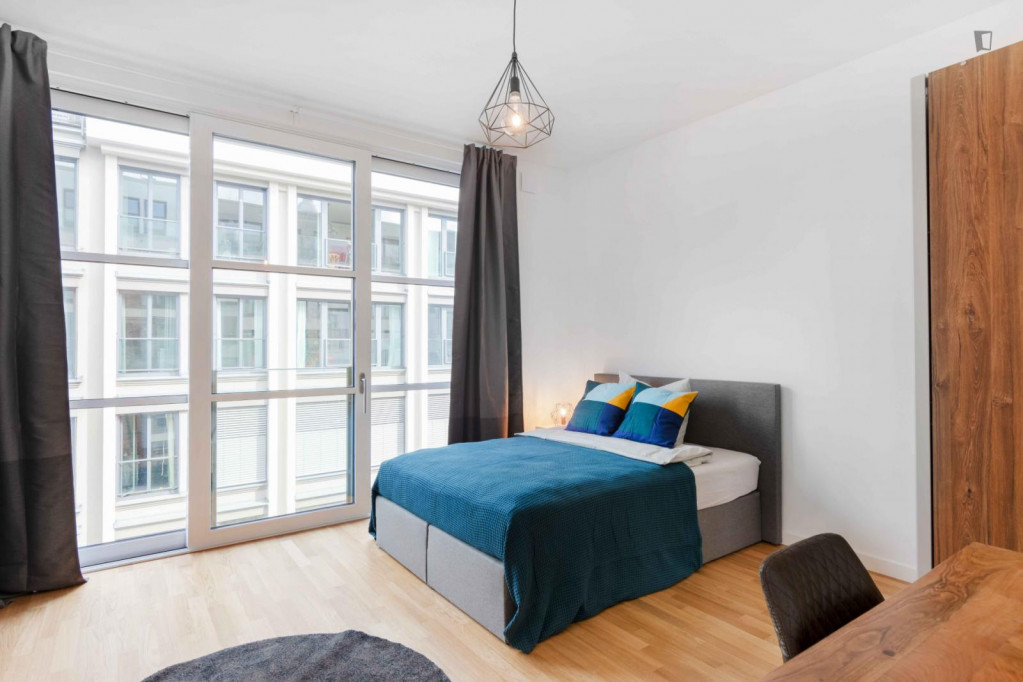 Bright single bedroom in the Friedrichshain district - Berlin - chambre - ImmoJeune