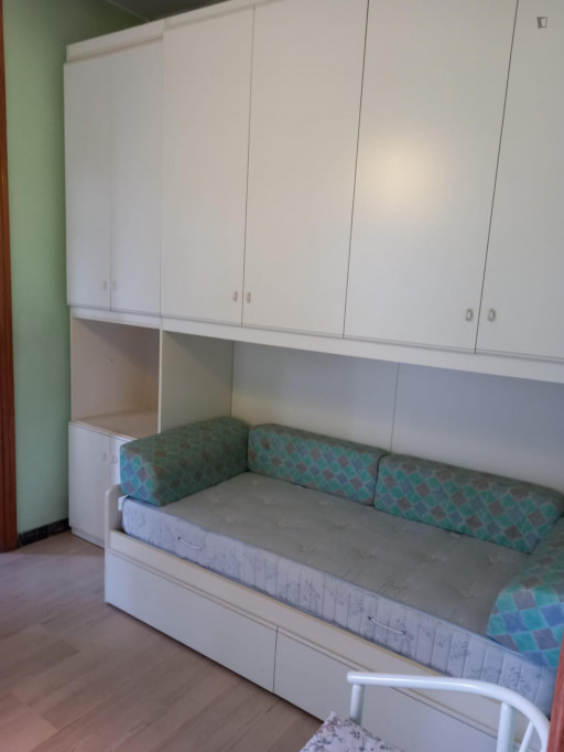 Cosy single bedroom close to St Francis square - Bologne - chambre - ImmoJeune