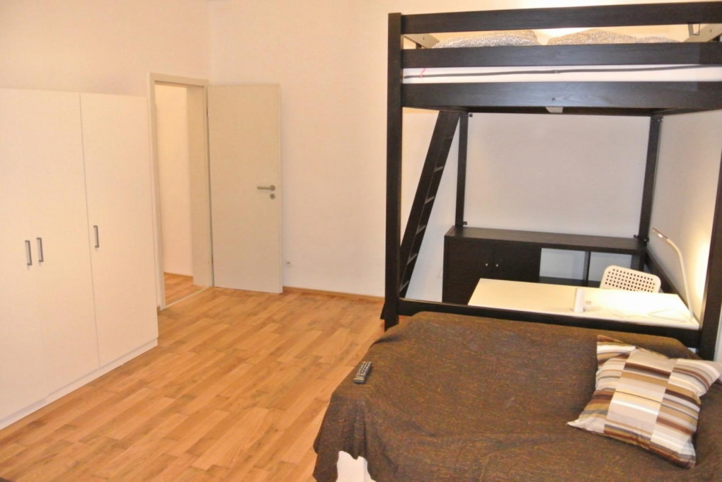 Comfy studio in Mitte - Berlin - chambre - ImmoJeune