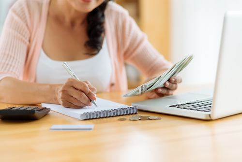staying on a budget is challenging for university students