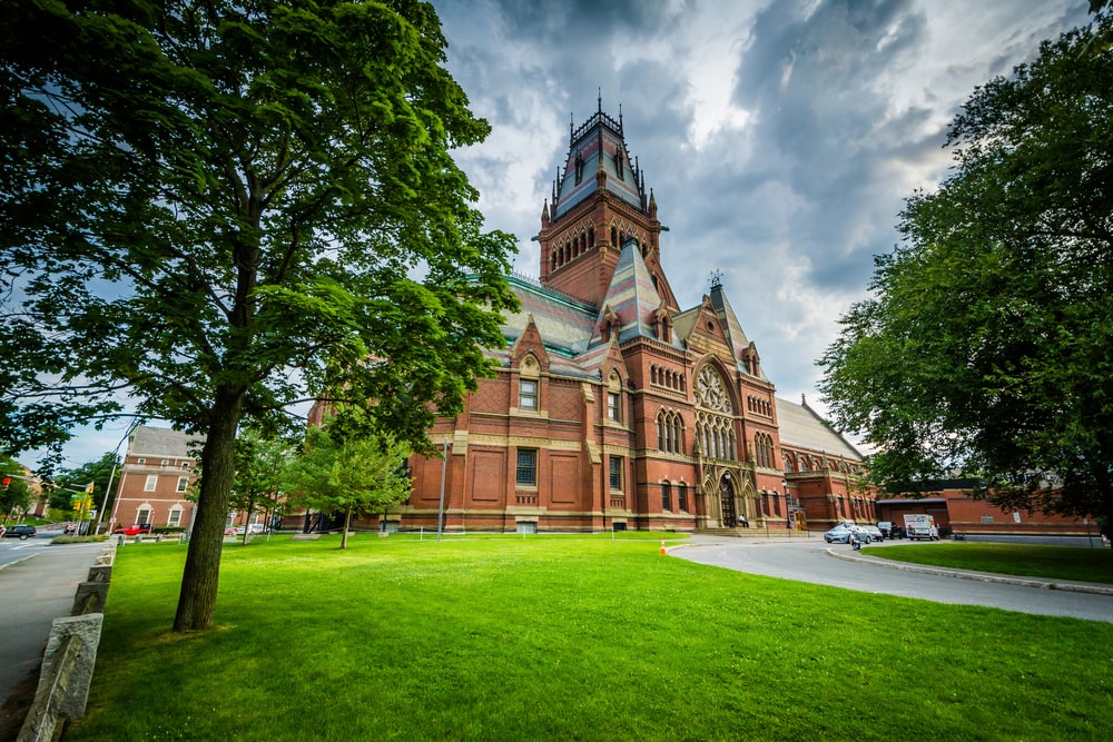 Oldest Colleges in The US