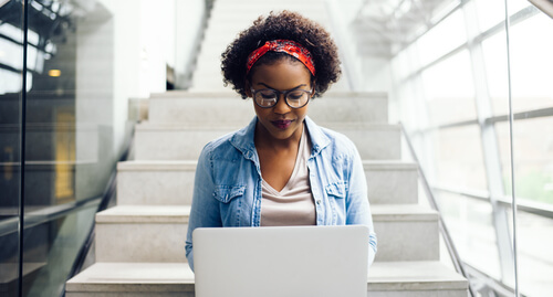 how to get a job as a student in Australia